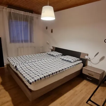 Apartma Ursic Apartamento