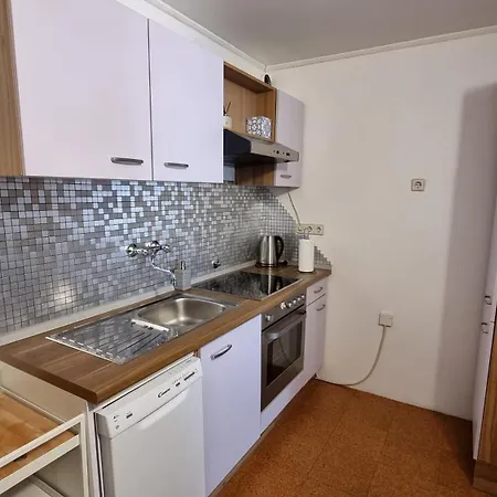 Apartma Ursic *